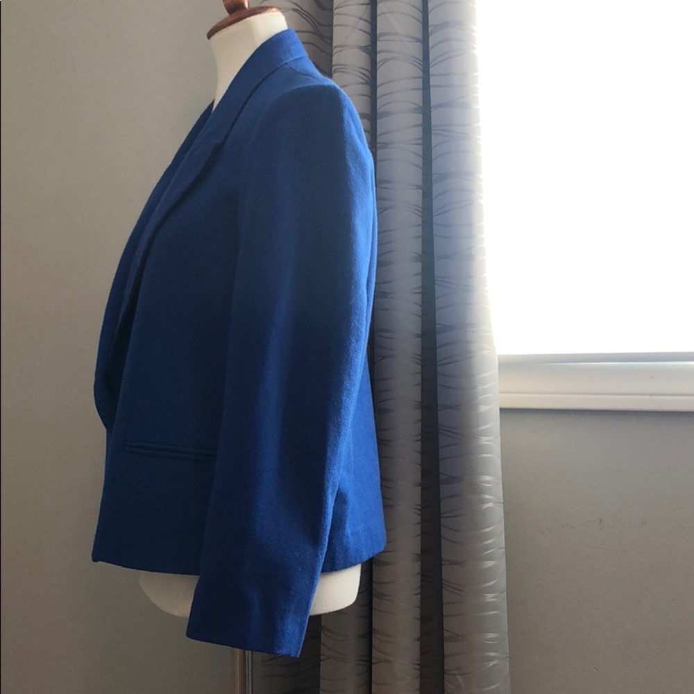 Vintage 80’s wool royal blue blazer - Picture 3 of 6